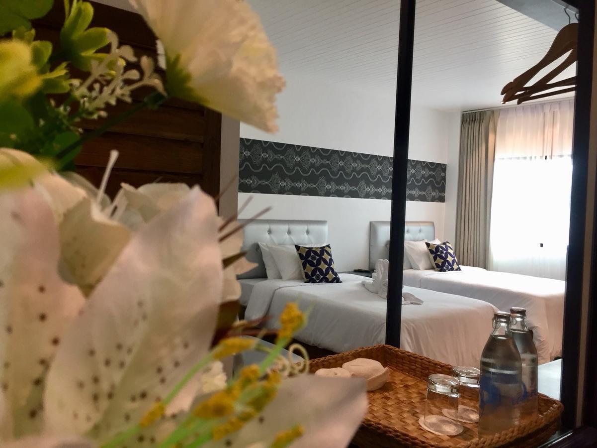 Phetcharat Grand Hotel Maesot Mae Sot Eksteriør billede