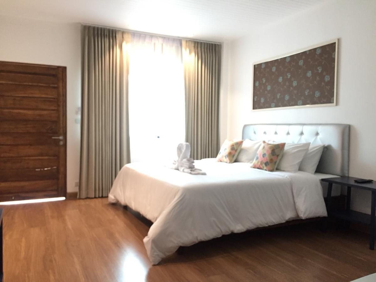 Phetcharat Grand Hotel Maesot Mae Sot Eksteriør billede