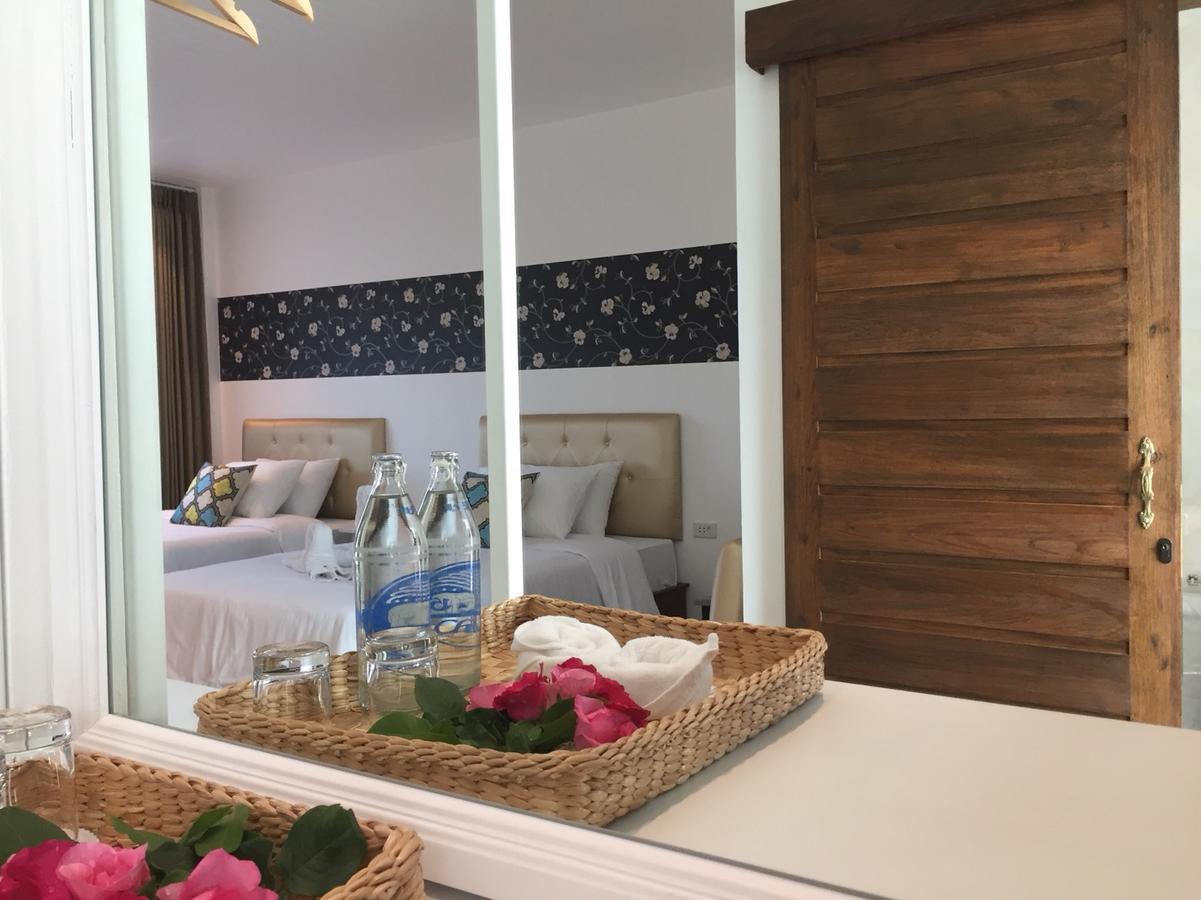 Phetcharat Grand Hotel Maesot Mae Sot Eksteriør billede
