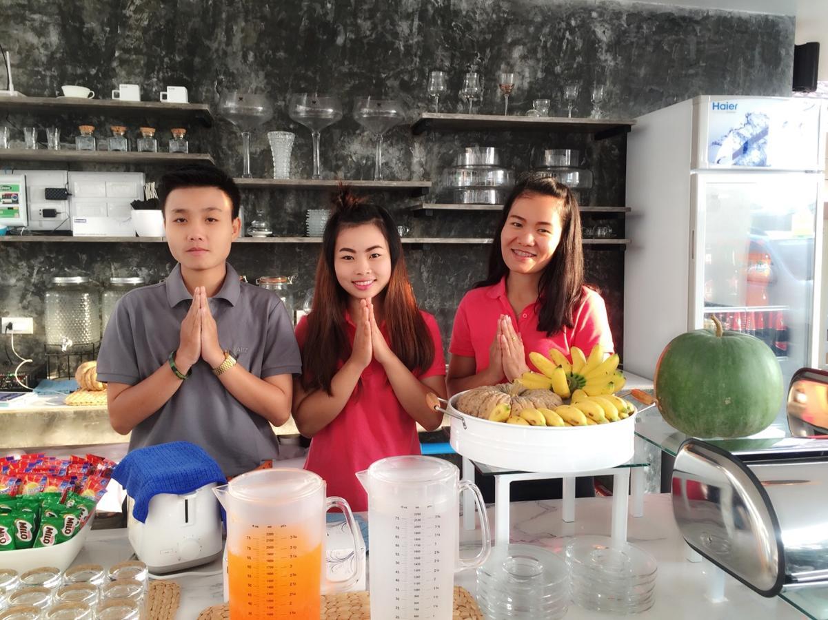 Phetcharat Grand Hotel Maesot Mae Sot Eksteriør billede