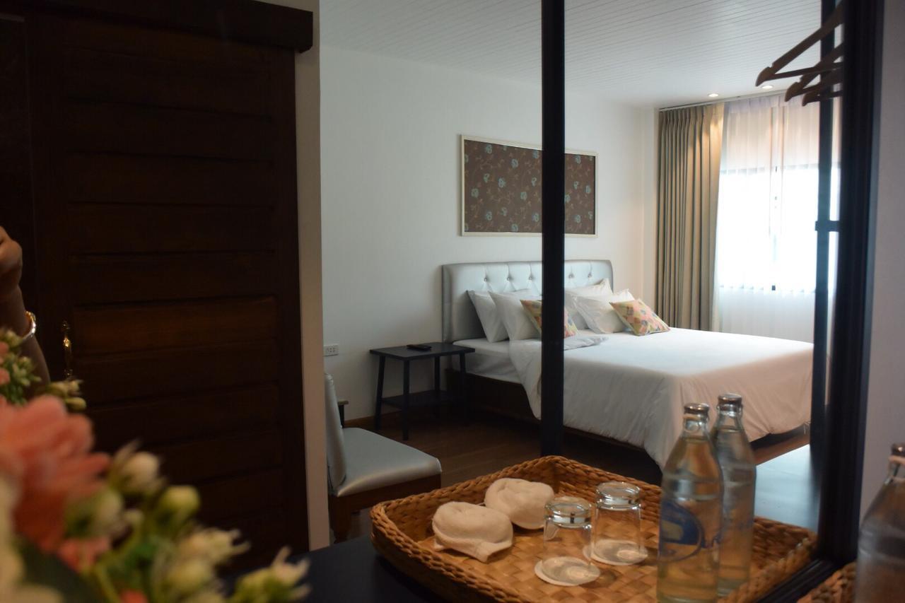 Phetcharat Grand Hotel Maesot Mae Sot Eksteriør billede