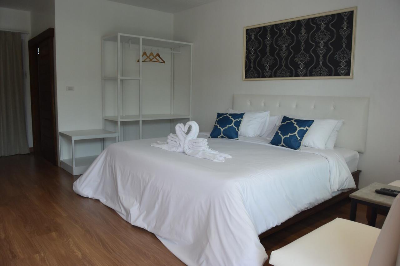 Phetcharat Grand Hotel Maesot Mae Sot Eksteriør billede